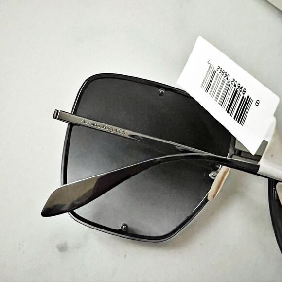 Alexander McQueen Oversize Square Frame Sunglasses, New, 63mm main image 4